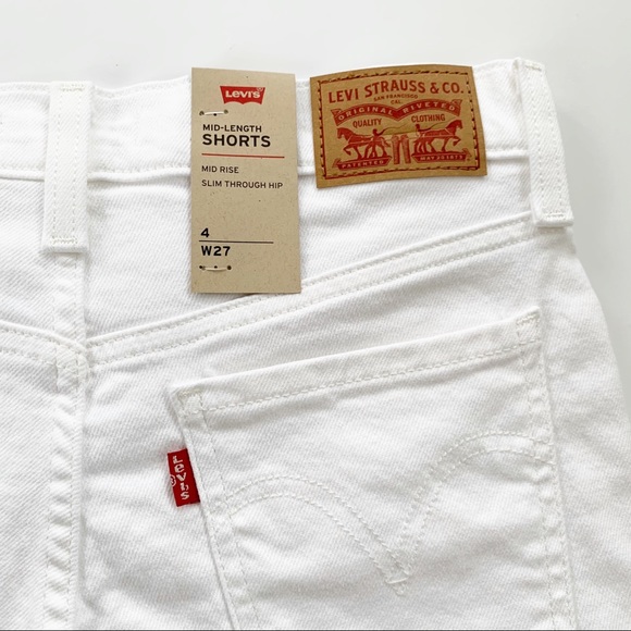 Levi’s Distressed Mid Rise White Denim Jean Short - Picture 9 of 12